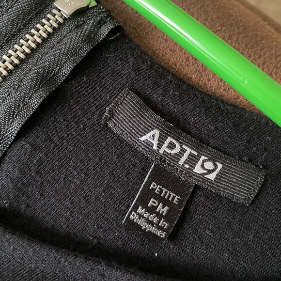 Summer/casual dress - Picture 4 of 6